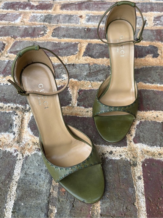 Gucci Shoes - Authentic Gucci Sandals
